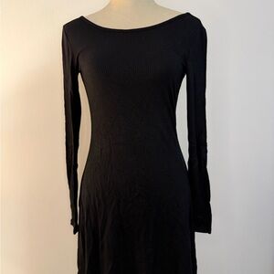 New! FOREVER 21 Classic Black Open Back Long Sleeve Dress Women’s Size S